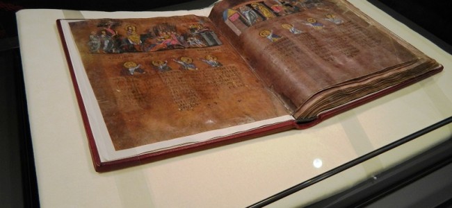 Rossano. Al Museo Diocesano la cerimonia per lo sfoglio del Codex