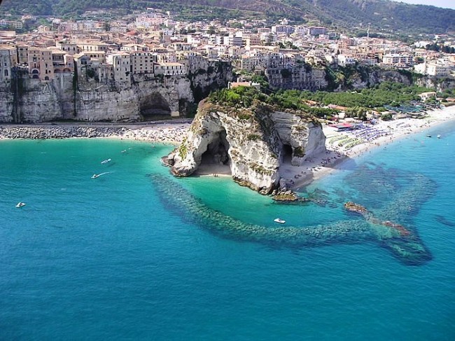 Calabria alla Bit di Milano. Vince turismo balneare con la costa jonica in crescita