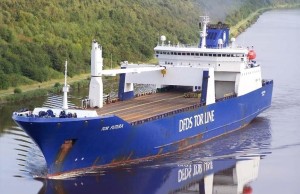 La nave con le armi chimiche a bordo in viaggio verso il Porto di Gioa Tauro