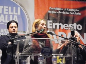 L'onorevole Giorgia Meloni a Rossano per sostenere la       candidatura di Ernesto Rapani (Foto del Reporter Antonio Le       Fosse)