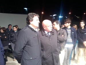 Mario Oliverio a Rossano con i giovani del PD e con i candidati del centro-sinistra (Foto Le Fosse)