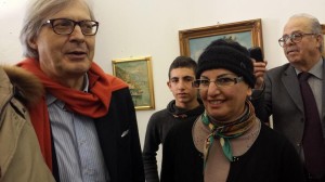 Lena Gentile con Vittorio Sgarbi alla Biennale di Palermo di questi giorni