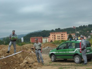 Il corpo forestale durante una delle attività volte nel territorio di Cosenza e provincia